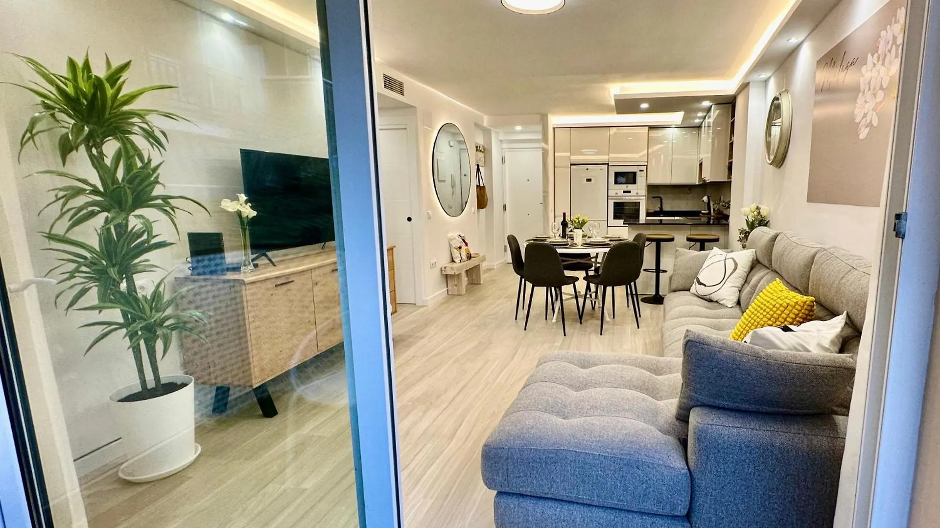 Apartamento Patio Victoria Málaga 0*,